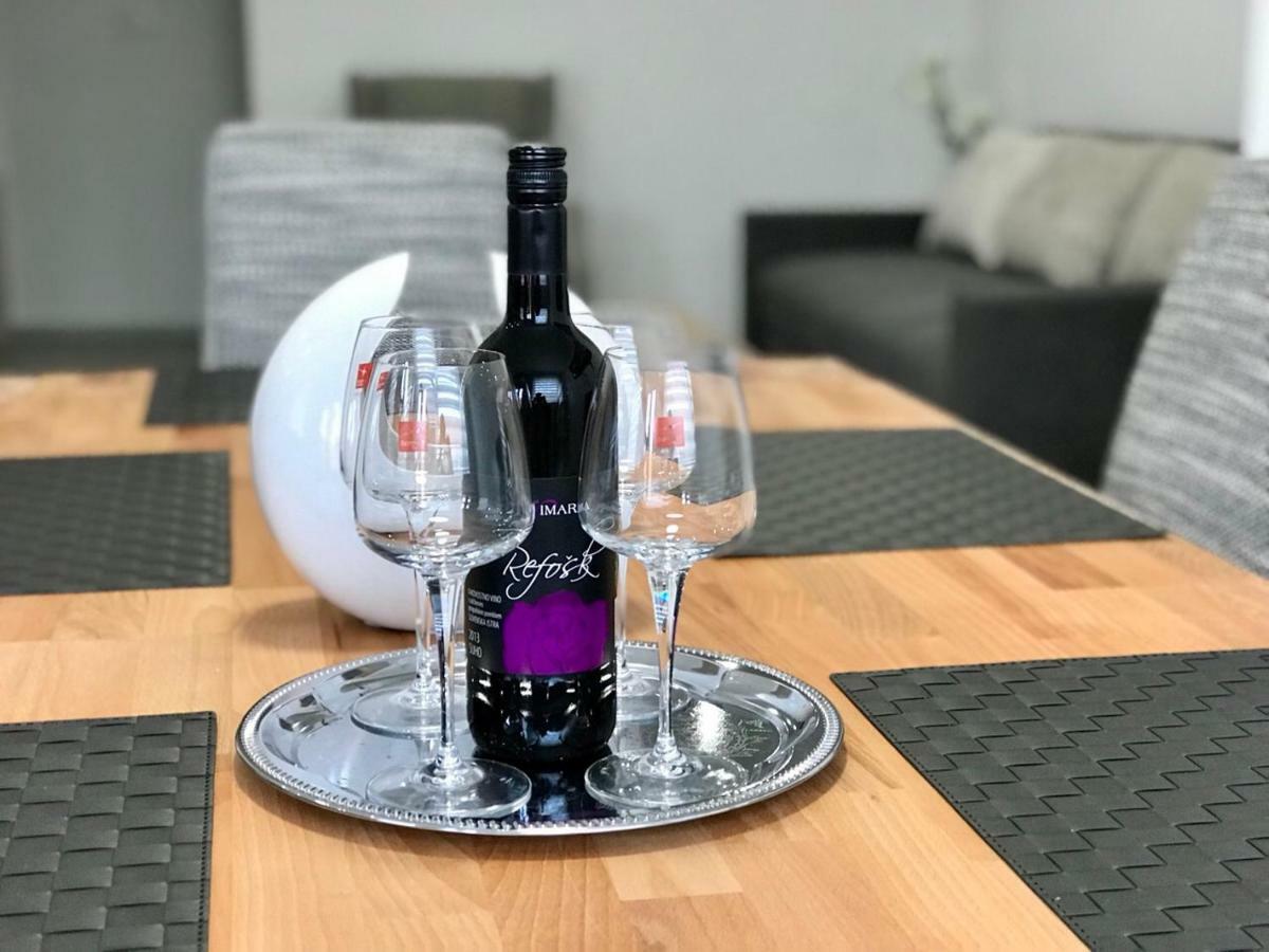 Apartma Sonja Piran Luaran gambar